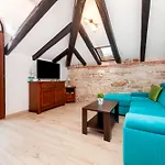 Rovigno Bella Sea View Apartment